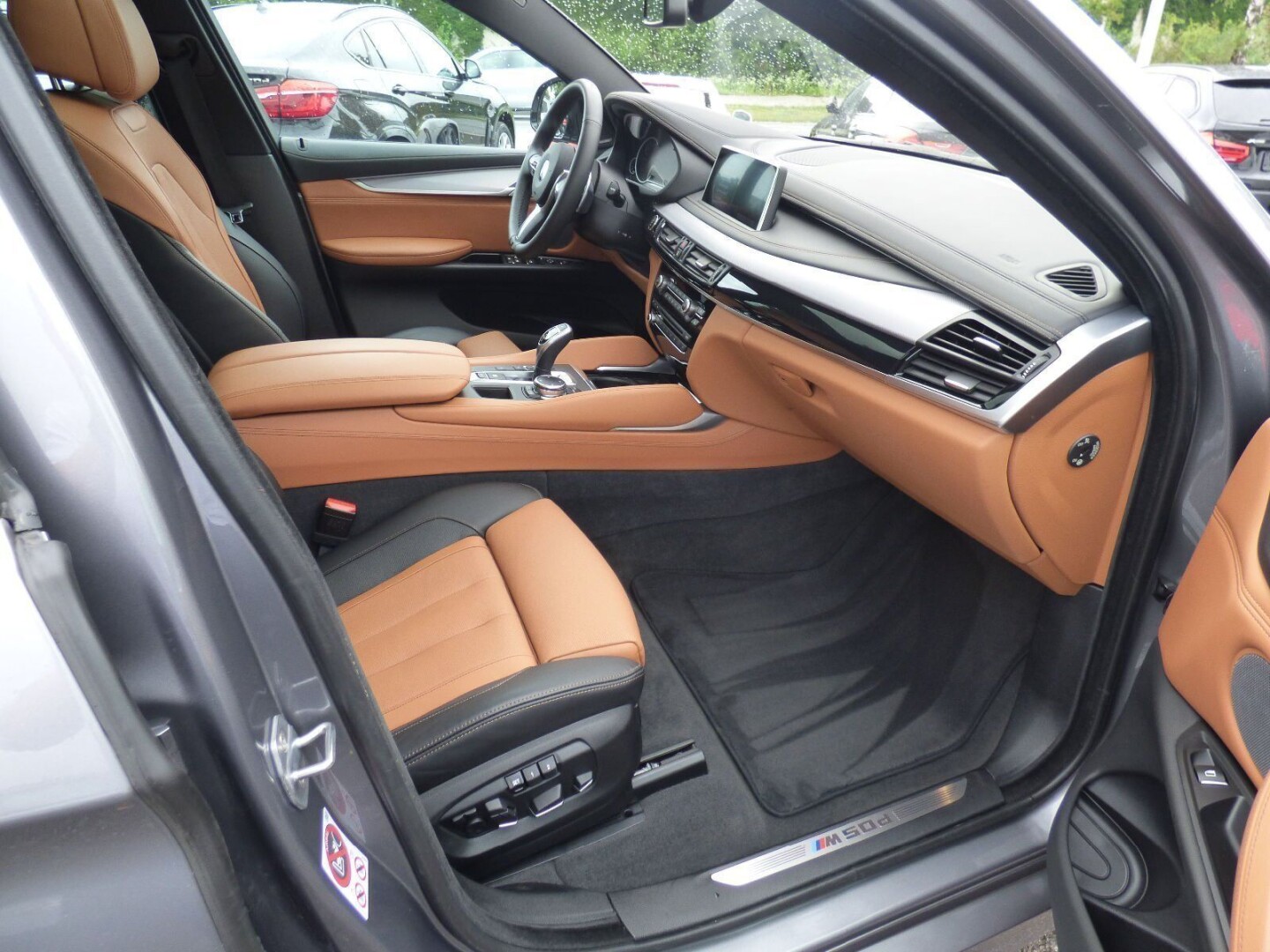 BMW X6 M50d xDrive M-Sport INDIVIDUAL З Німеччини (10725)