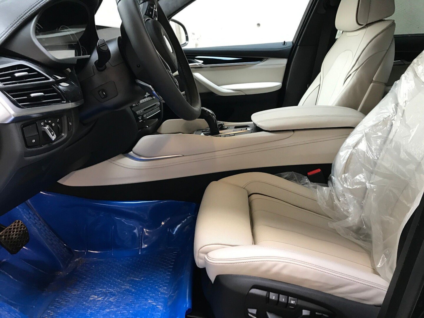 BMW X6 xDrive 50d INDIVIDUAL  З Німеччини (13663)