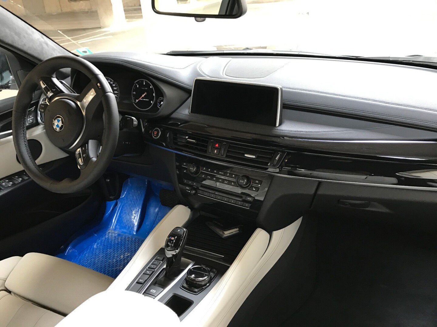 BMW X6 xDrive 50d INDIVIDUAL  З Німеччини (13665)