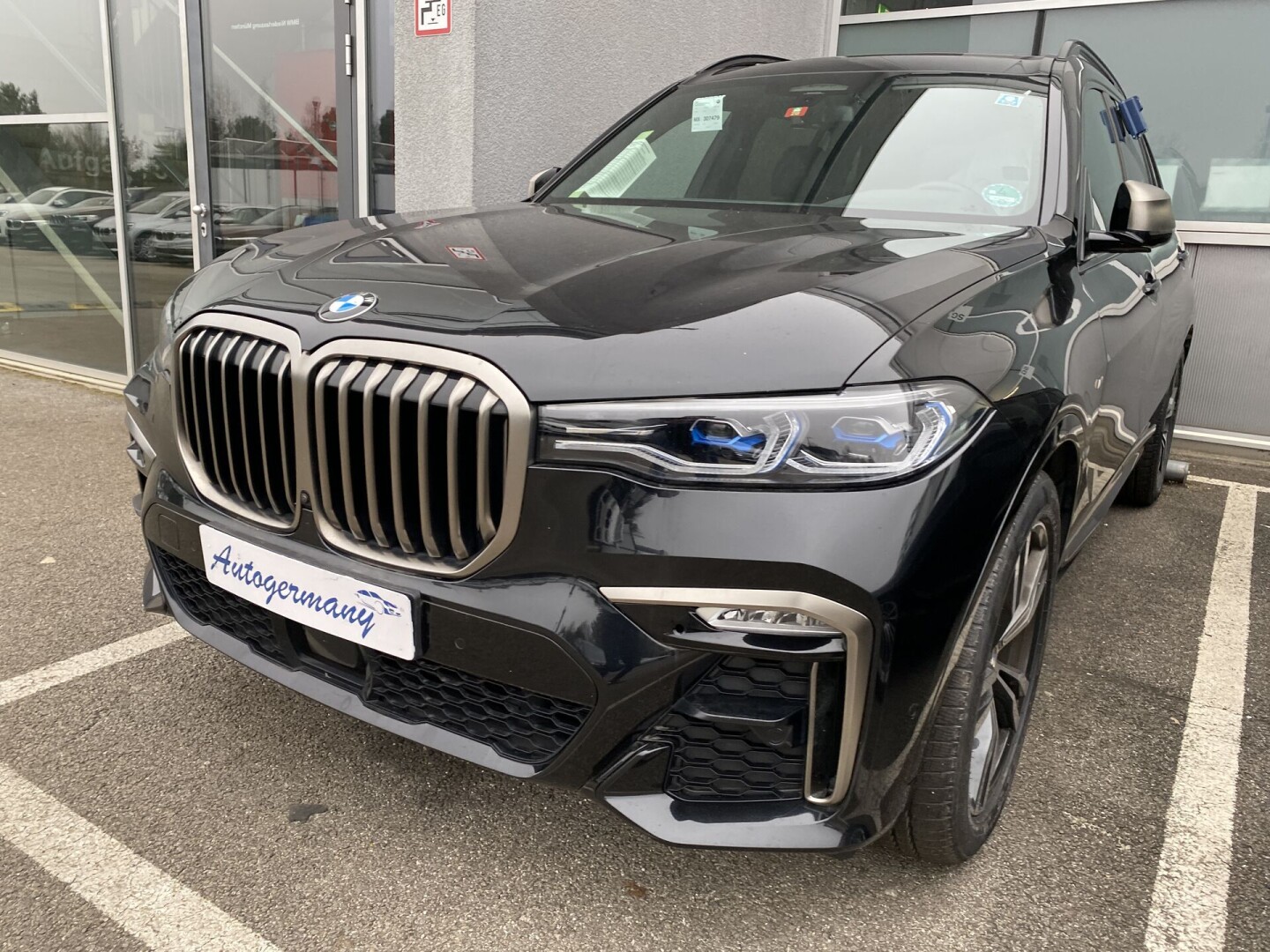 BMW X7 M50d 400PS LASER SKY-Lounge 7мест З Німеччини (37760)