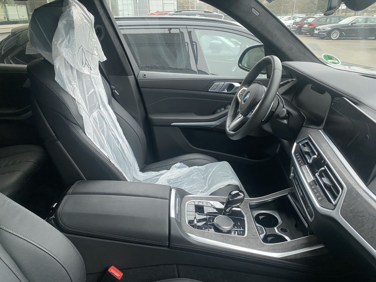 BMW X7 M50d 400PS LASER SKY-Lounge 7мест З Німеччини (37800)