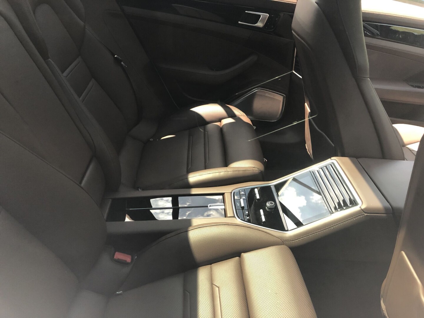 Porsche Panamera Turbo S E-Hybrid  З Німеччини (27118)