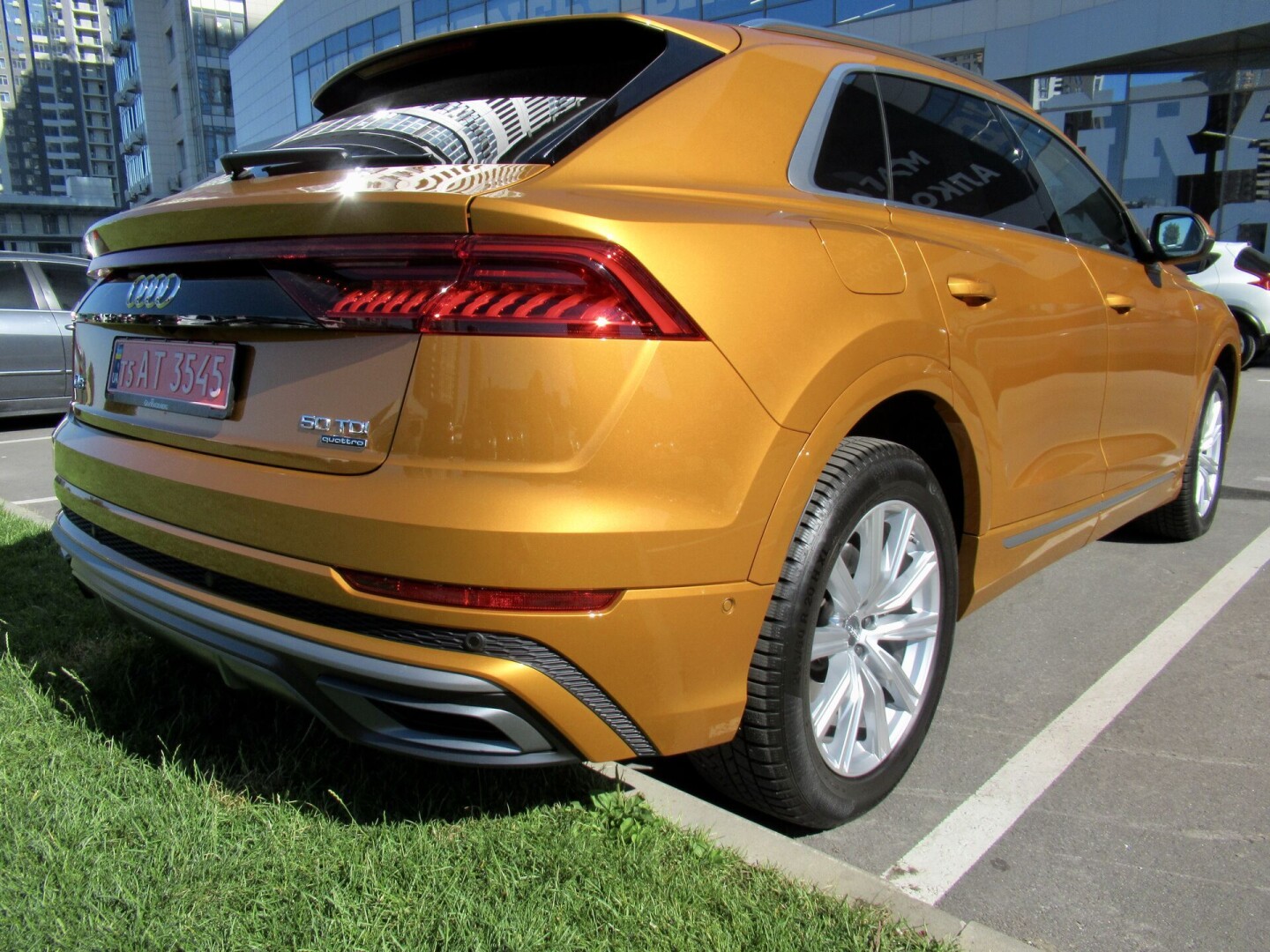 Audi Q8 50TDI S-Line Matrix Bang&Olufsen З Німеччини (60216)