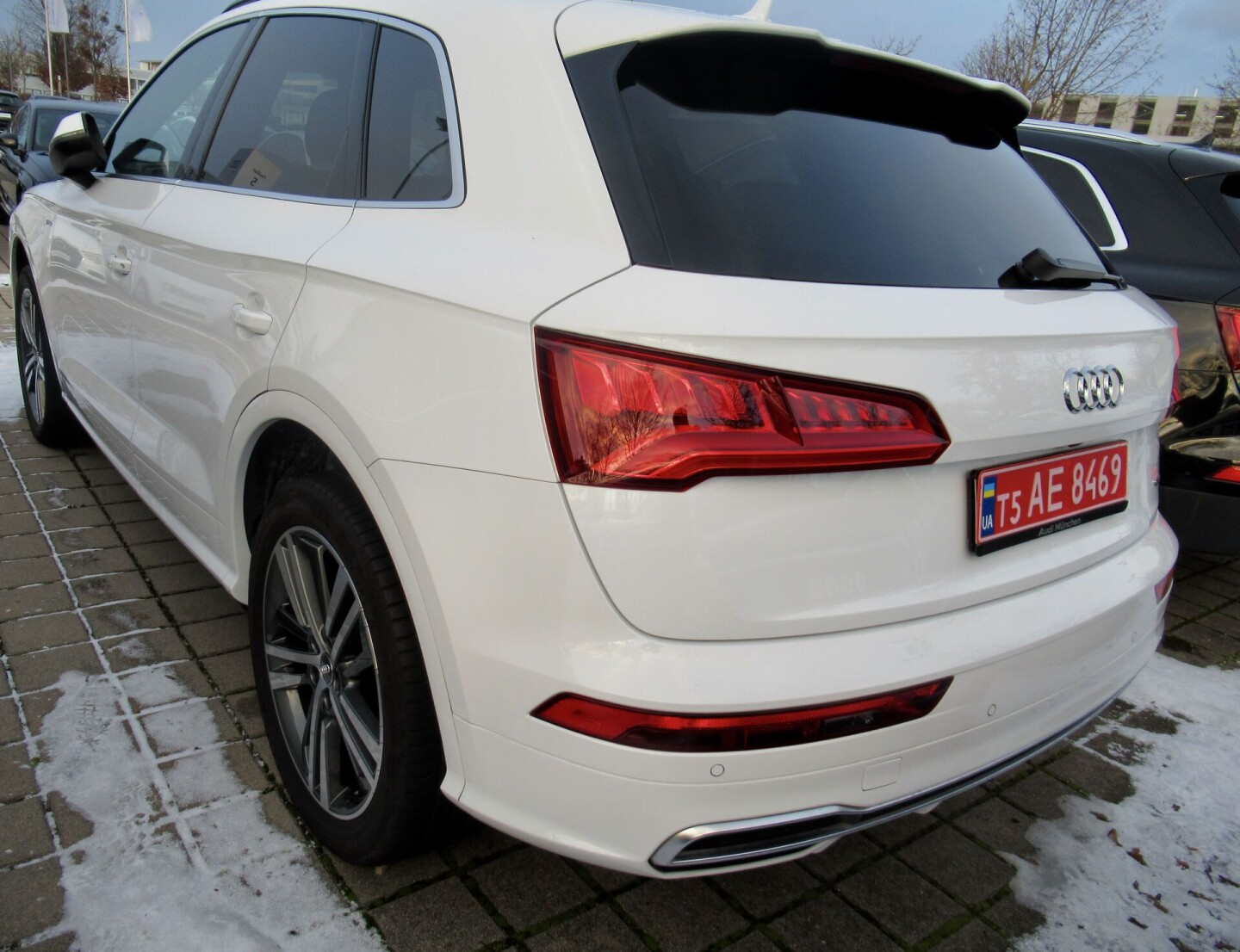 Audi Q5 45TDI 231PS S-Line LED З Німеччини (43887)