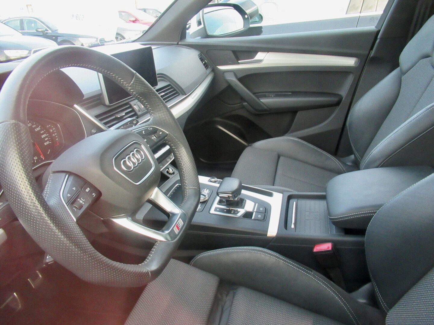 Audi Q5 45TDI 231PS S-Line LED Из Германии (43910)