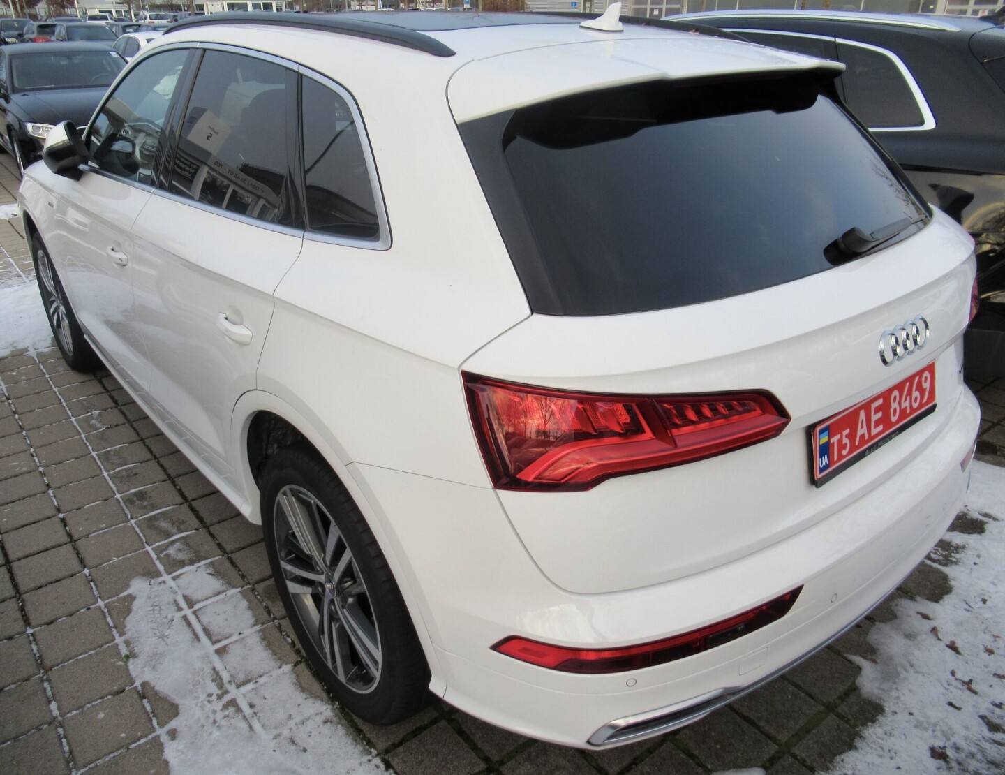 Audi Q5 45TDI 231PS S-Line LED Из Германии (43888)