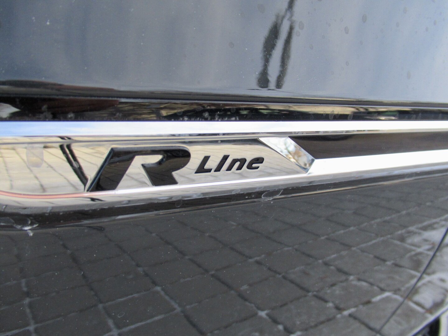 VW Arteon 2.0TDI 240PS 4Motion DSG R-Line Из Германии (44136)