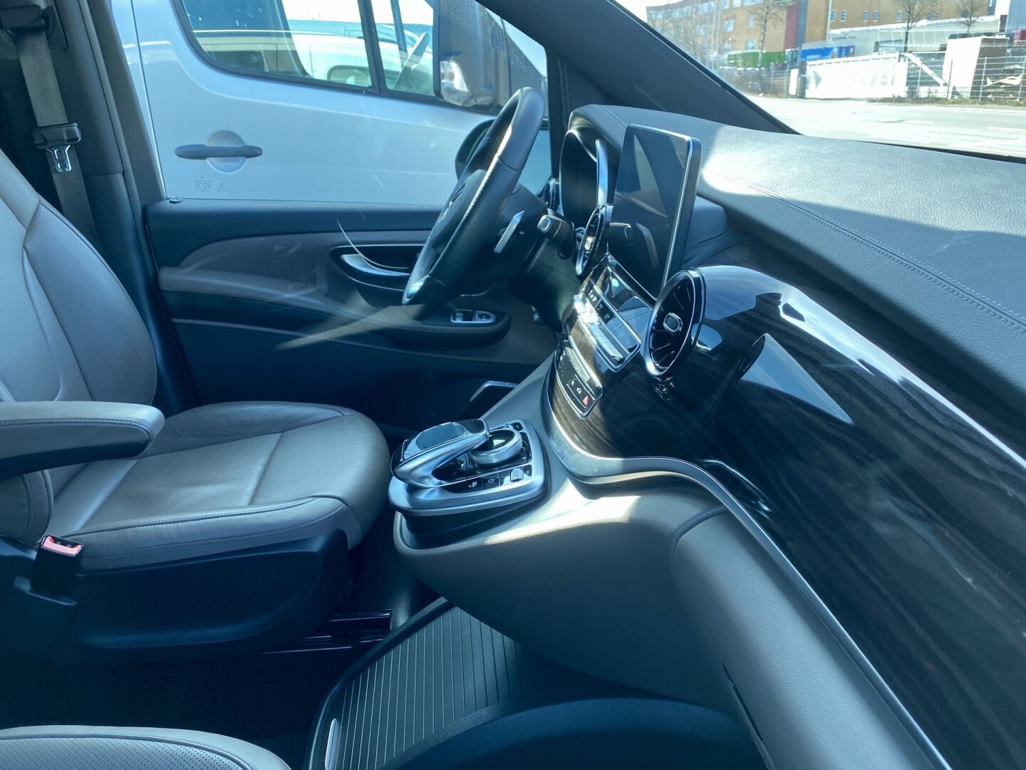 Mercedes V250d 4Matic AMG Long Avantgarde Edition 7мест Из Германии (44787)