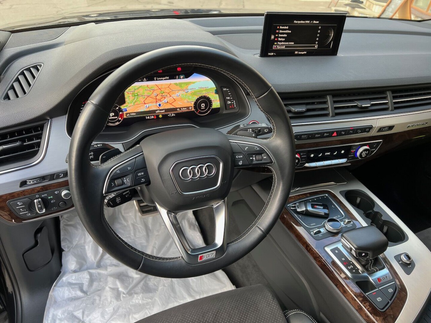 Audi SQ7 4.0TDI 435PS Matrix Bose 7местный З Німеччини (66569)