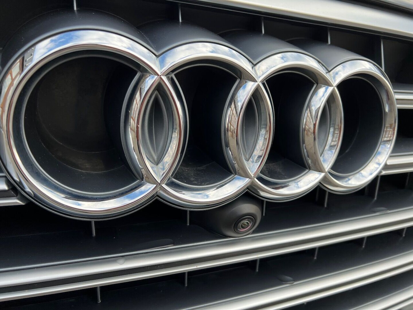 Audi SQ7 4.0TDI 435PS Matrix Bose 7местный З Німеччини (66615)