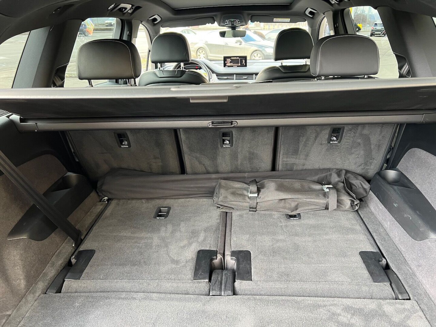 Audi SQ7 4.0TDI 435PS Matrix Bose 7местный З Німеччини (66559)