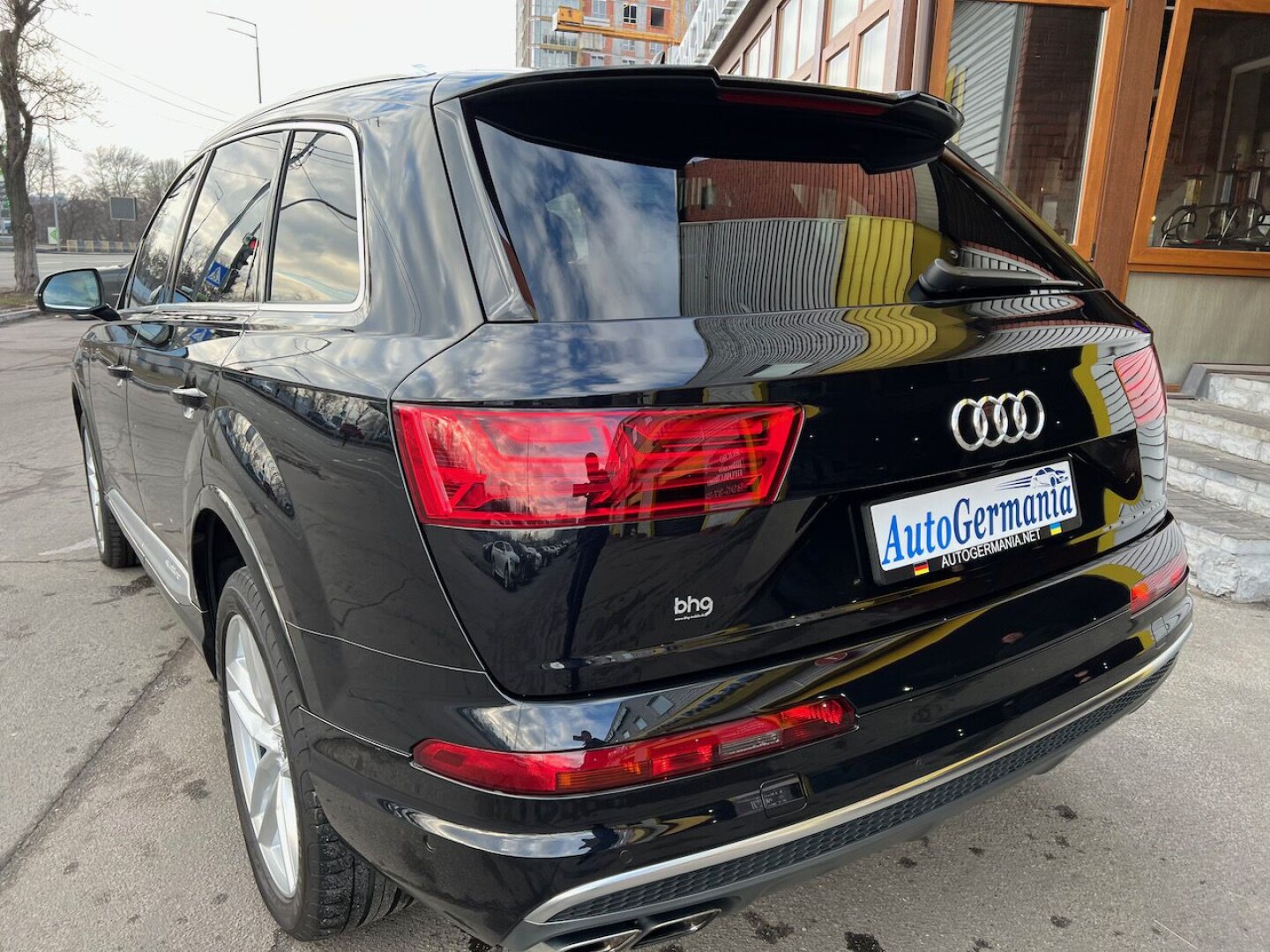 Audi SQ7 4.0TDI 435PS Matrix Bose 7местный З Німеччини (66600)