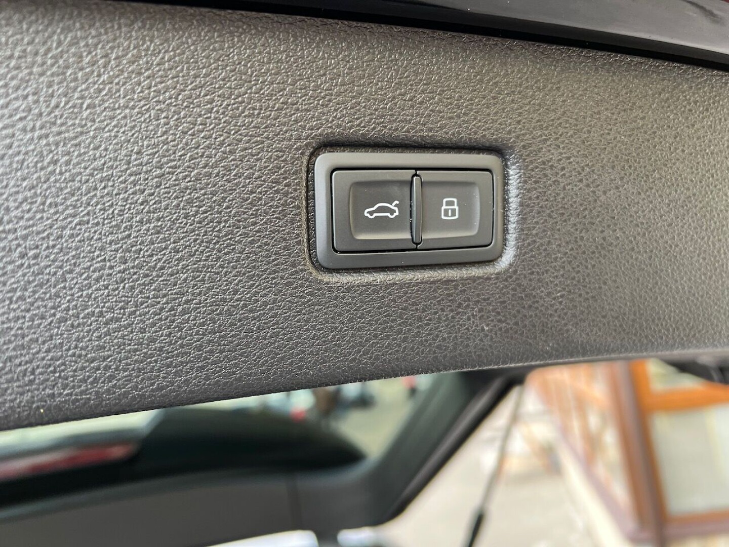 Audi SQ7 4.0TDI 435PS Matrix Bose 7местный З Німеччини (66558)