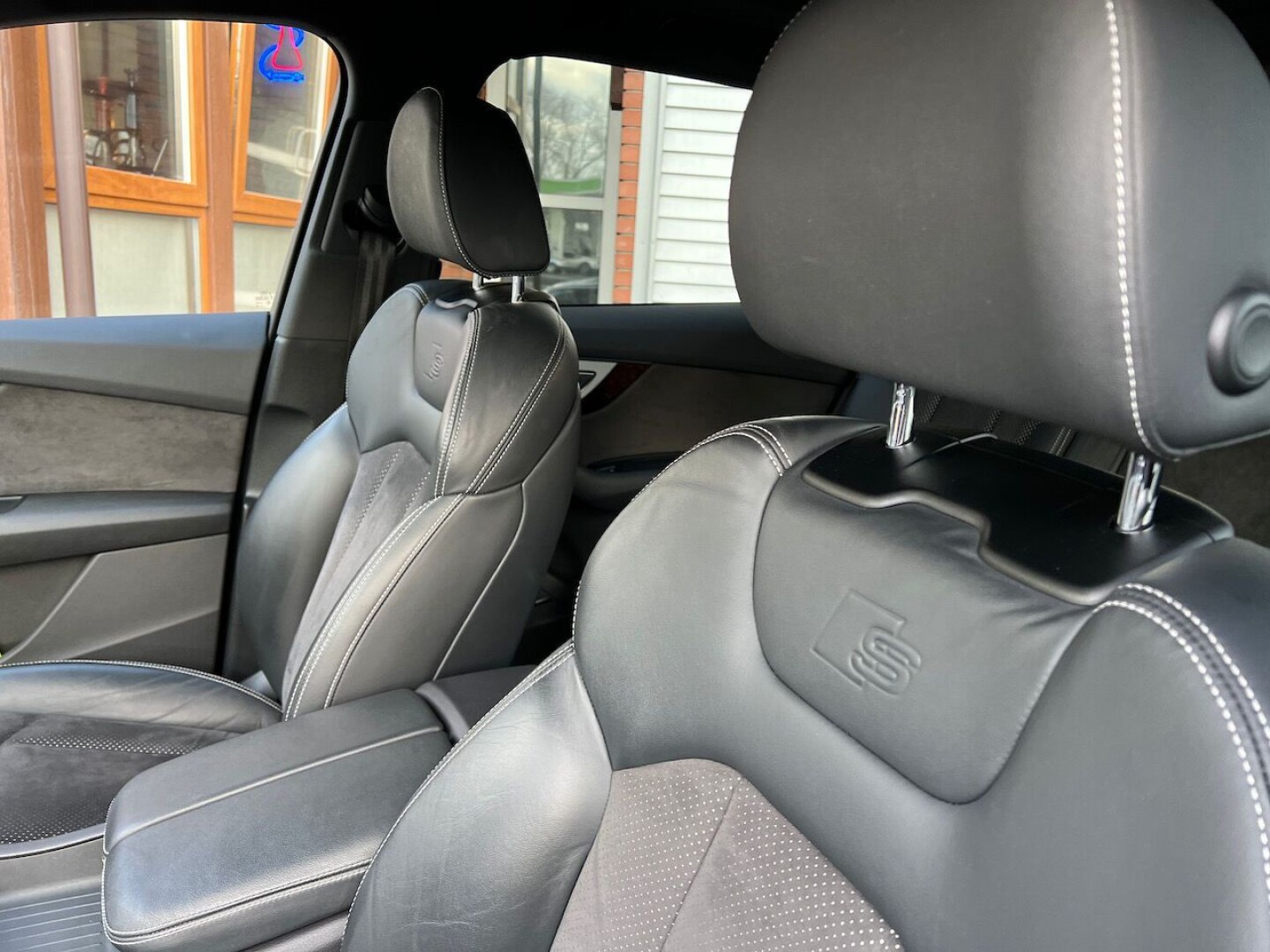 Audi SQ7 4.0TDI 435PS Matrix Bose 7местный З Німеччини (66567)