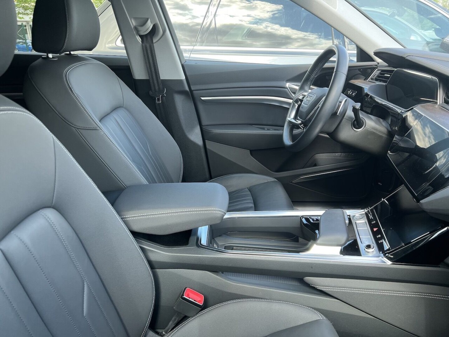 Audi e-tron 55 Quattro 408PS З Німеччини (71107)