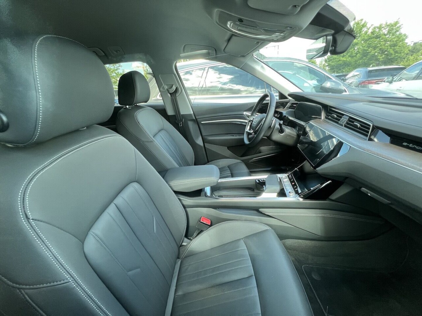 Audi e-tron 55 Quattro 408PS З Німеччини (71104)