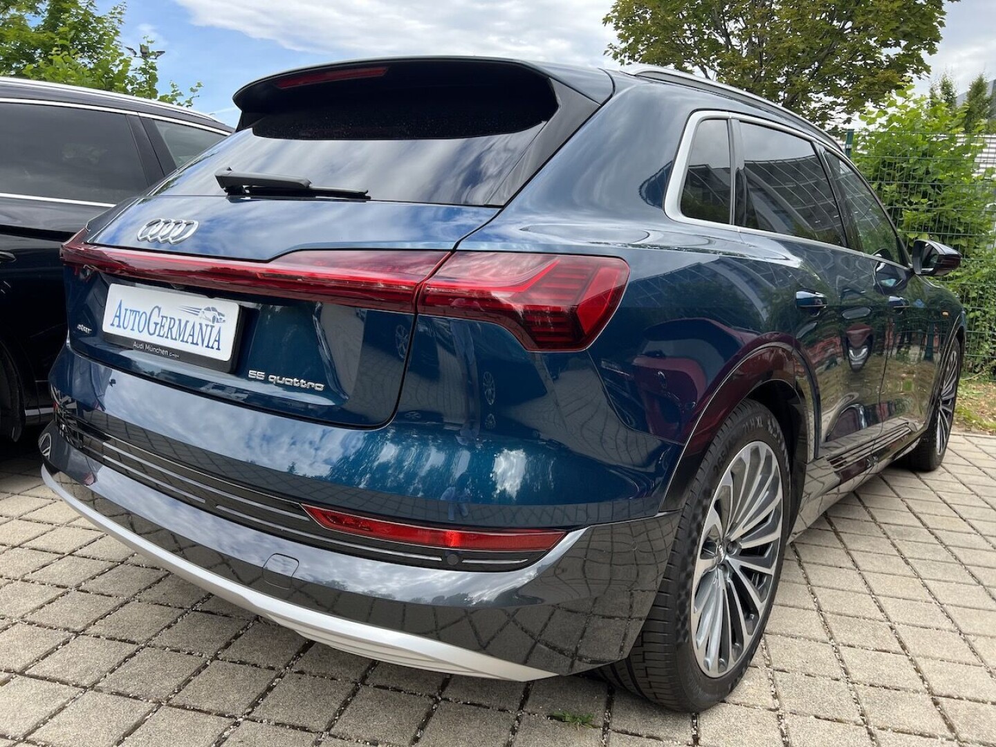 Audi e-tron 55 Quattro 408PS Individual З Німеччини (75998)