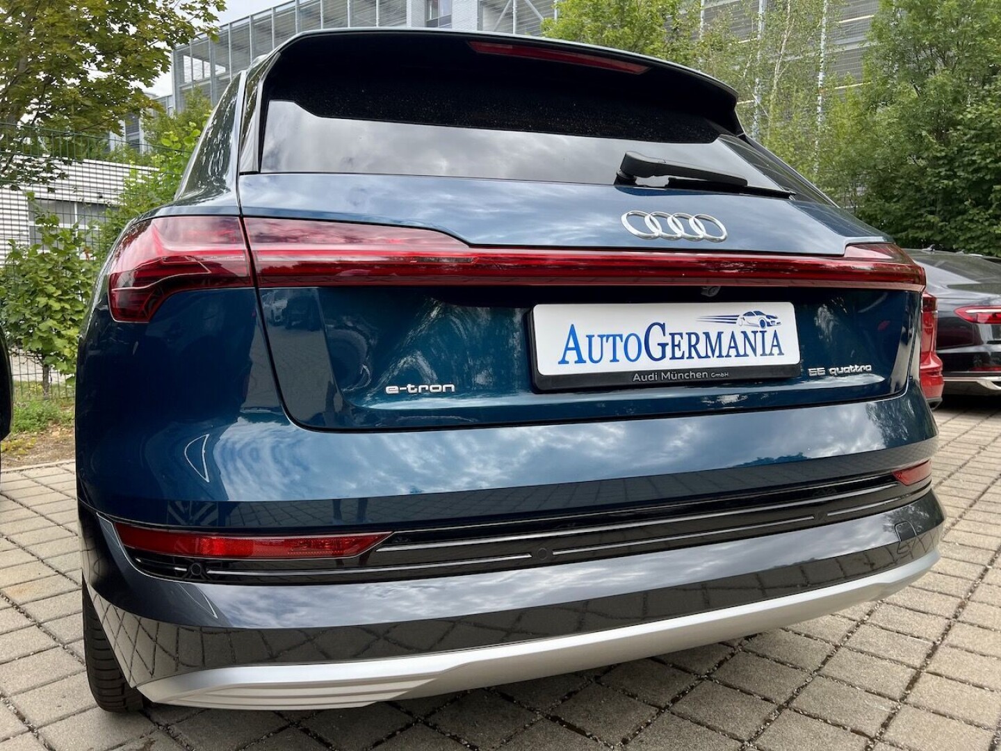 Audi e-tron 55 Quattro 408PS Individual З Німеччини (75996)