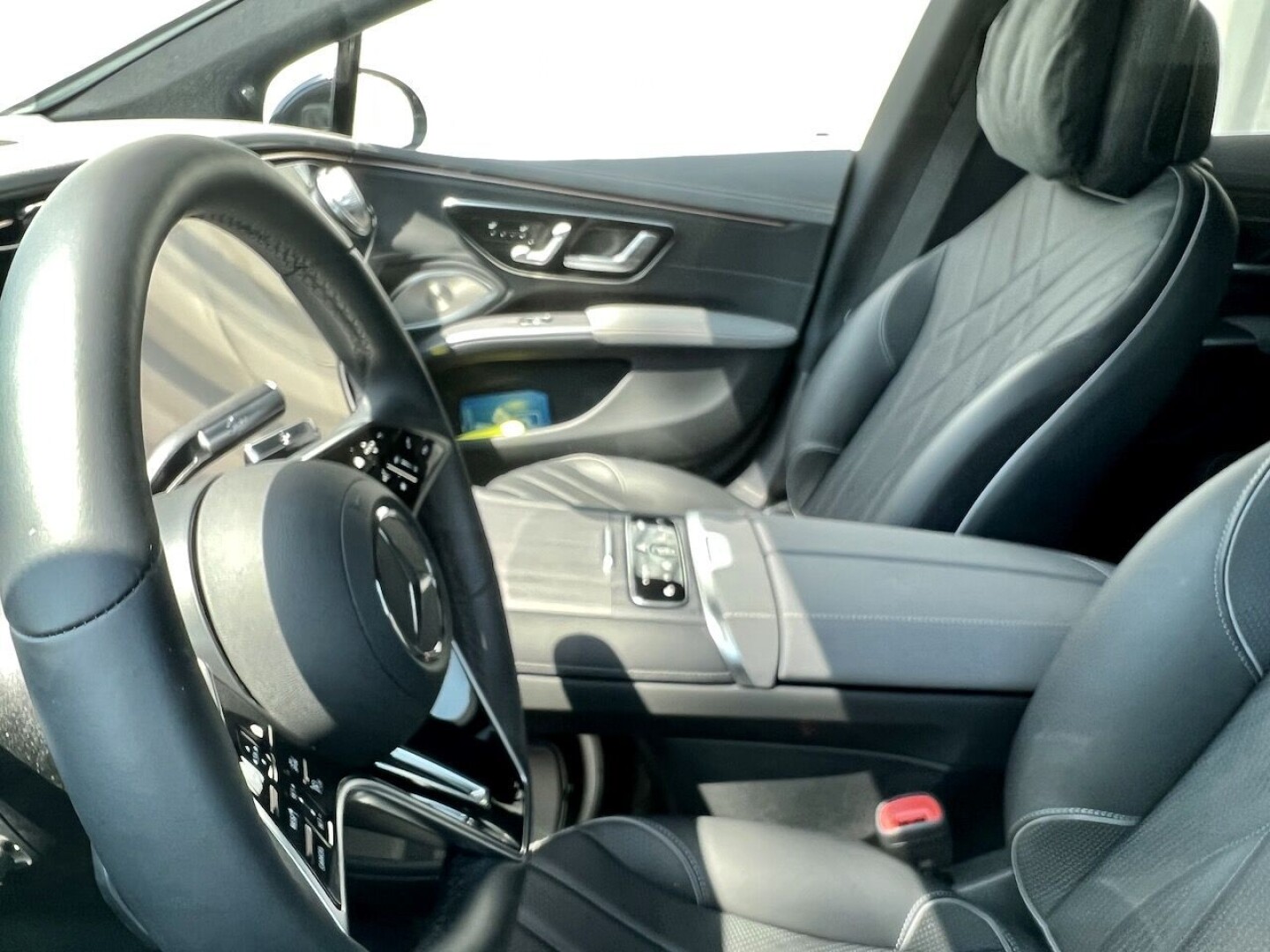 Mercedes-Benz EQS 580 4Matic 523PS AMG Individual З Німеччини (76517)