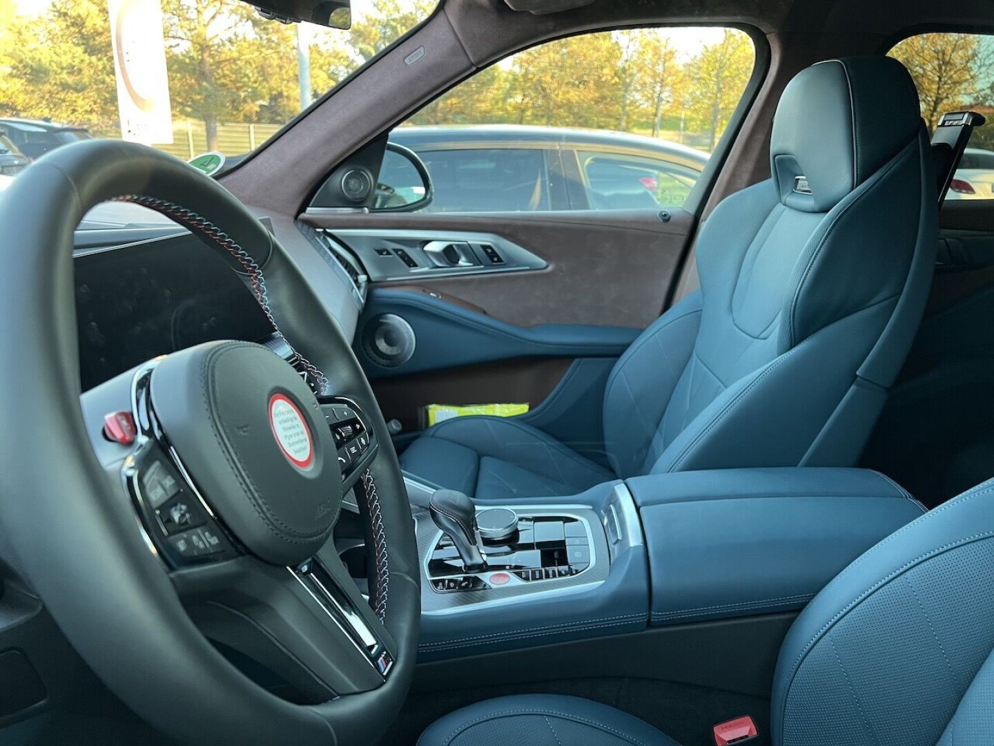BMW XM Curved 653PS Hybrid (Benzin/Elektro) Laser Из Германии (81131)
