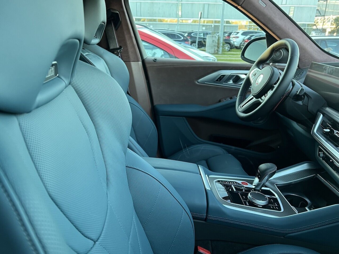 BMW XM Curved 653PS Hybrid (Benzin/Elektro) Laser Из Германии (81119)