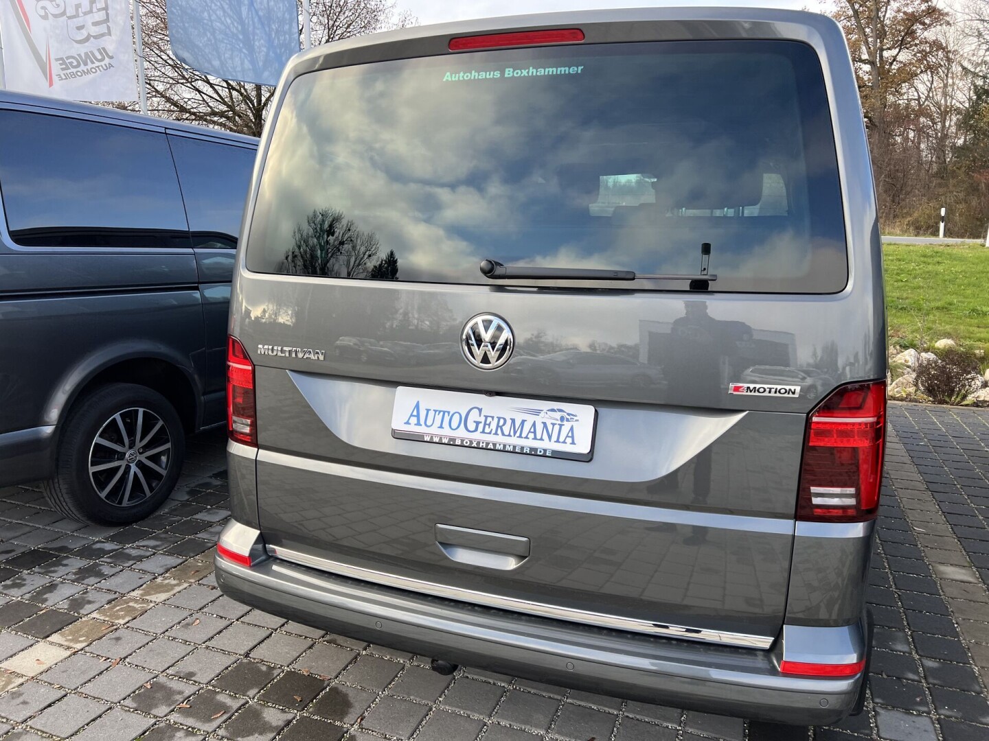 VW Multivan 2.0TDI (204PS) Highline 4Motion DSG З Німеччини (81762)