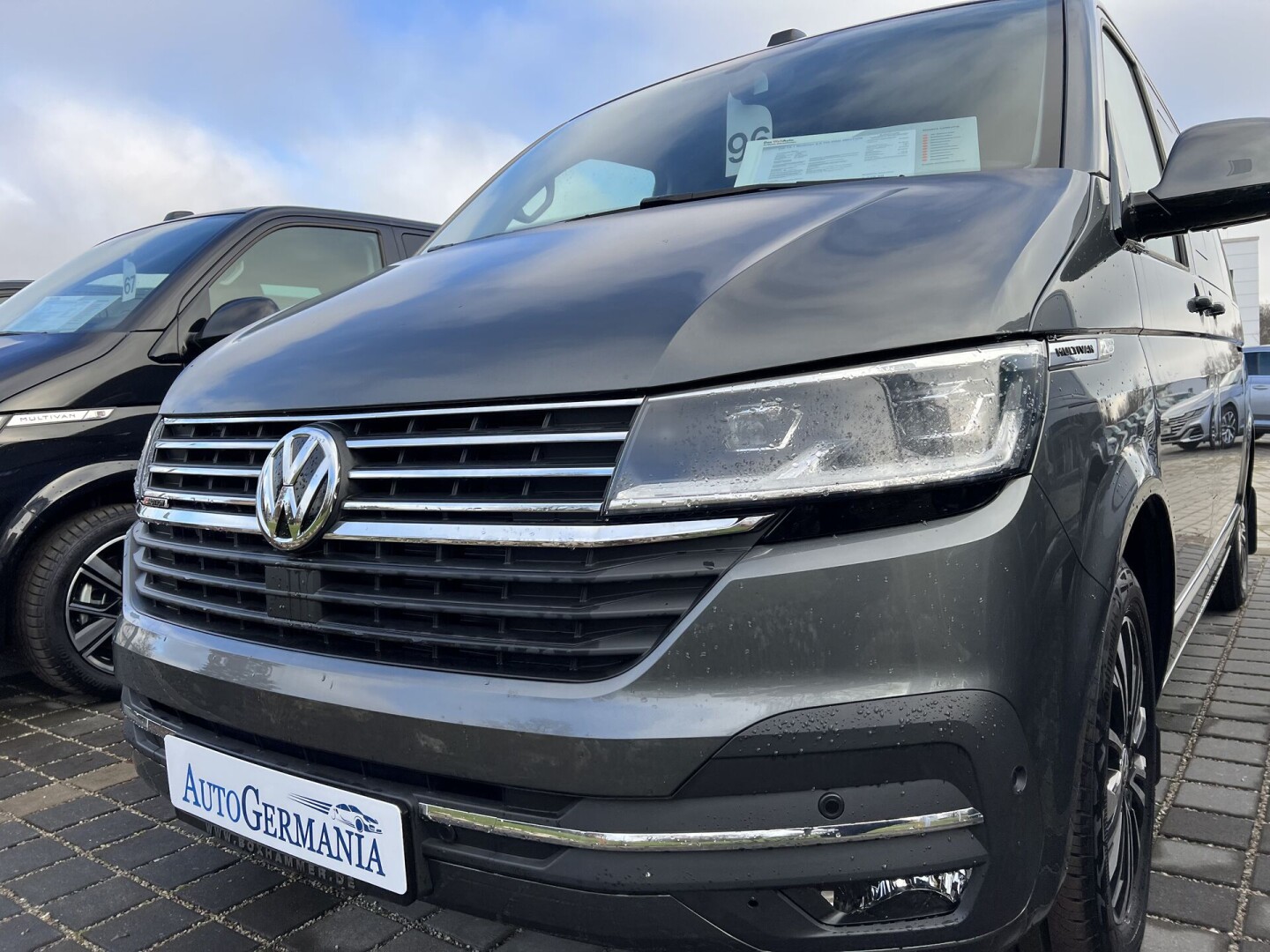 VW Multivan 2.0TDI (204PS) Highline 4Motion DSG З Німеччини (81752)