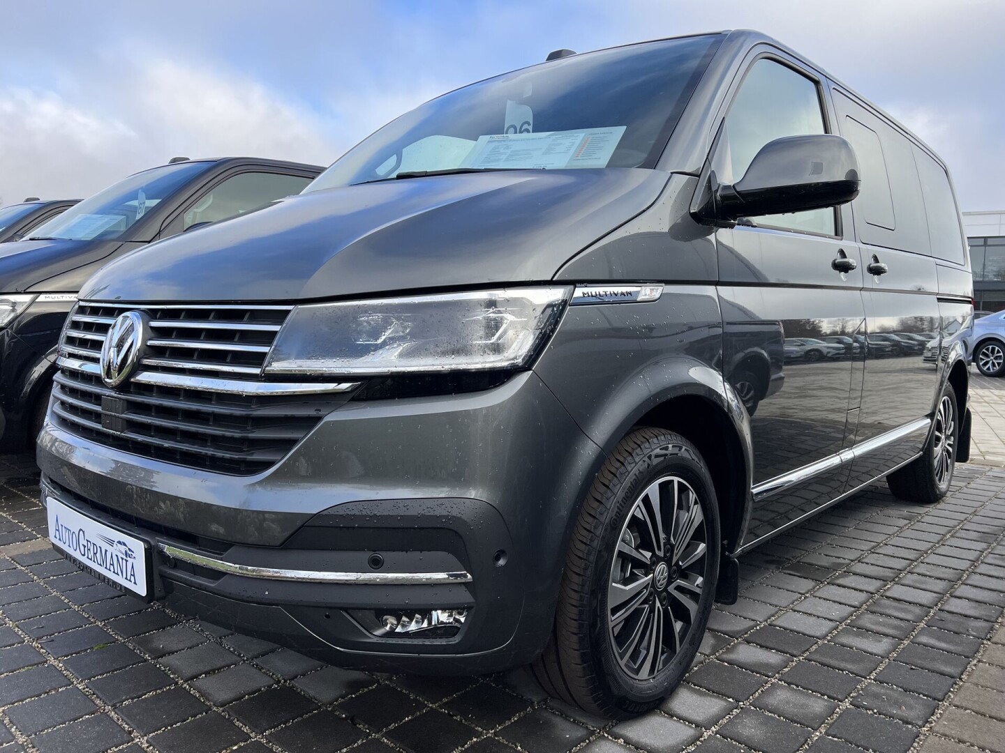 VW Multivan 2.0TDI (204PS) Highline 4Motion DSG З Німеччини (81737)