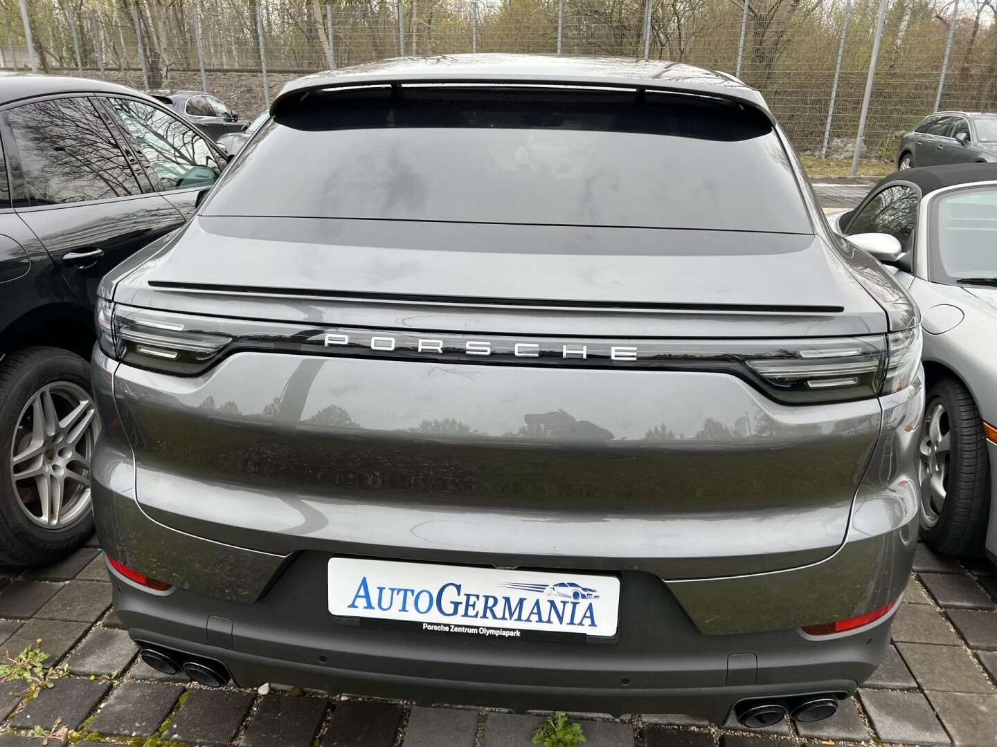 Porsche Cayenne Coupe e-Hybrid 462PS LED-Matrix З Німеччини (95523)