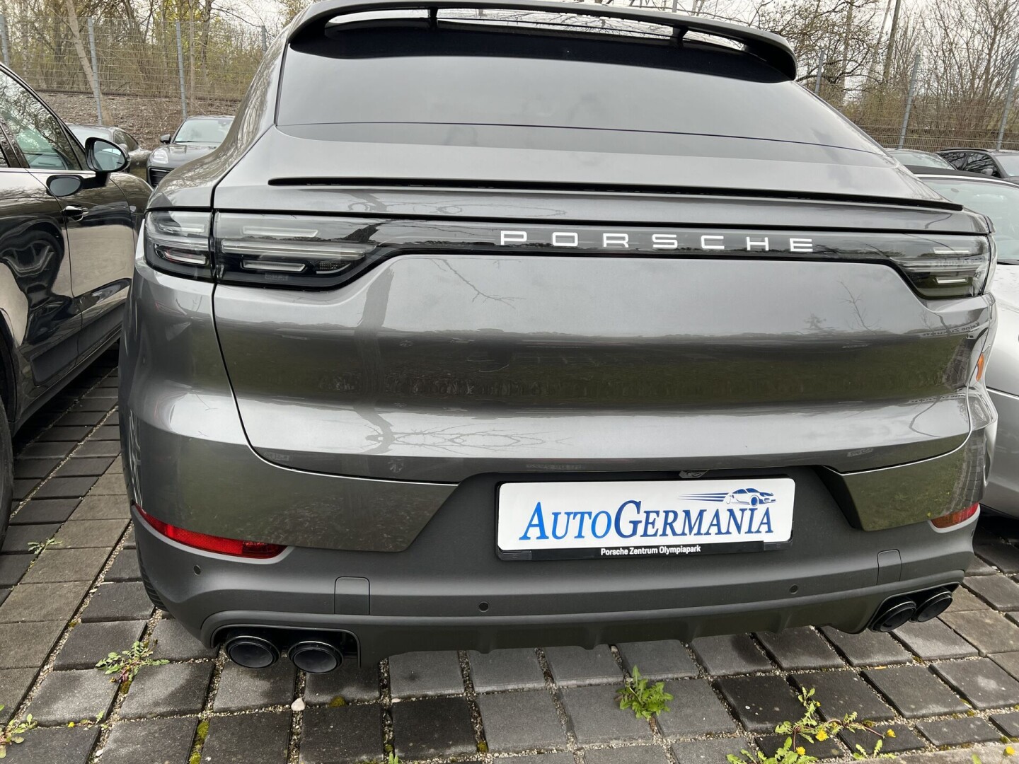 Porsche Cayenne Coupe e-Hybrid 462PS LED-Matrix З Німеччини (95528)