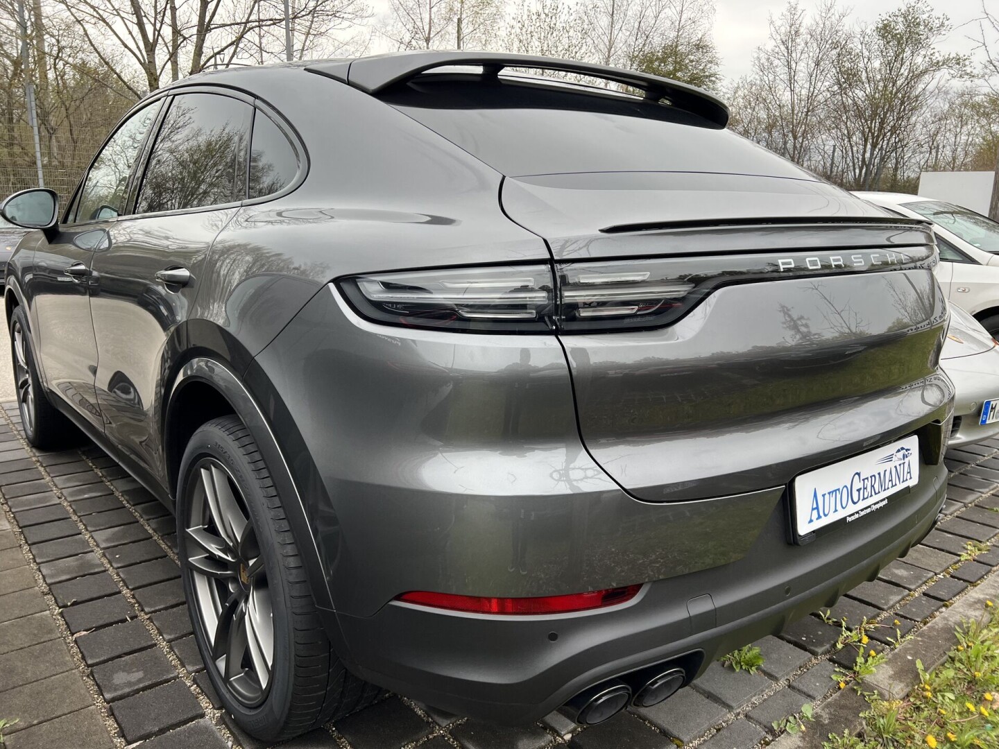 Porsche Cayenne Coupe e-Hybrid 462PS LED-Matrix З Німеччини (95519)