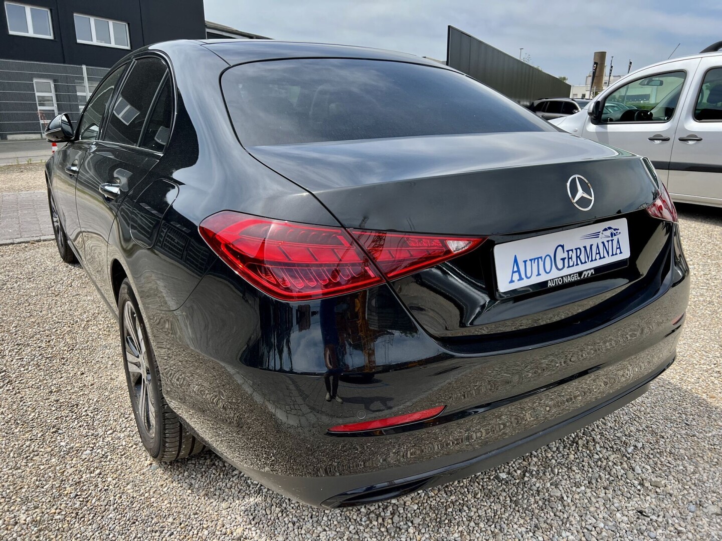 Mercedes-Benz C300e Hybrid 204PS 4Matik З Німеччини (97557)