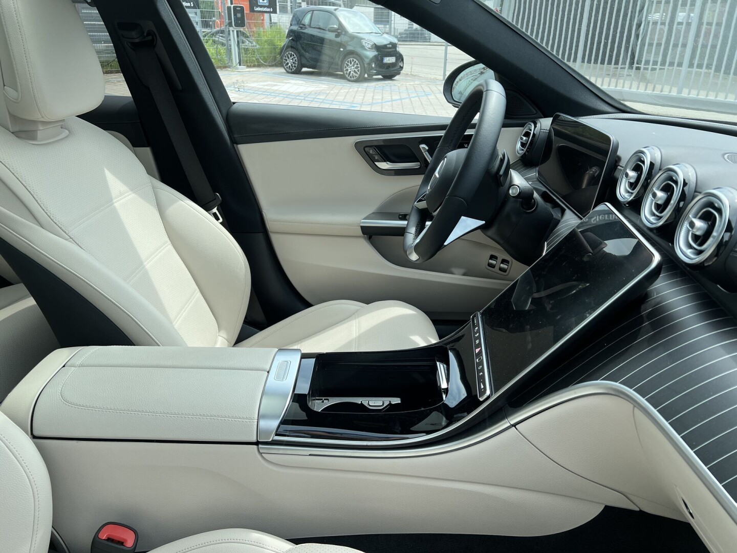 Mercedes-Benz C300e Hybrid 204PS 4Matik З Німеччини (97528)