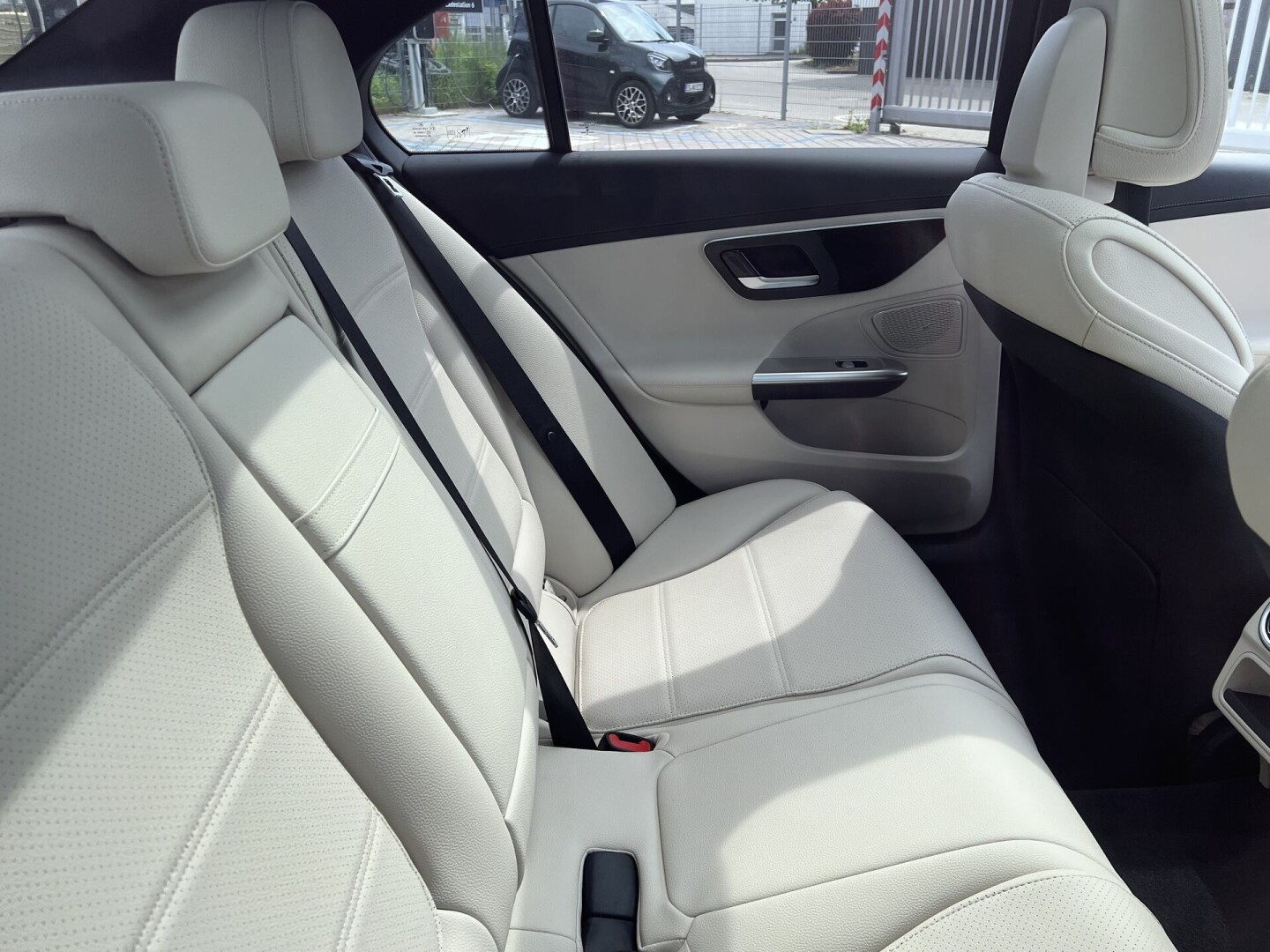 Mercedes-Benz C300e Hybrid 204PS 4Matik З Німеччини (97524)