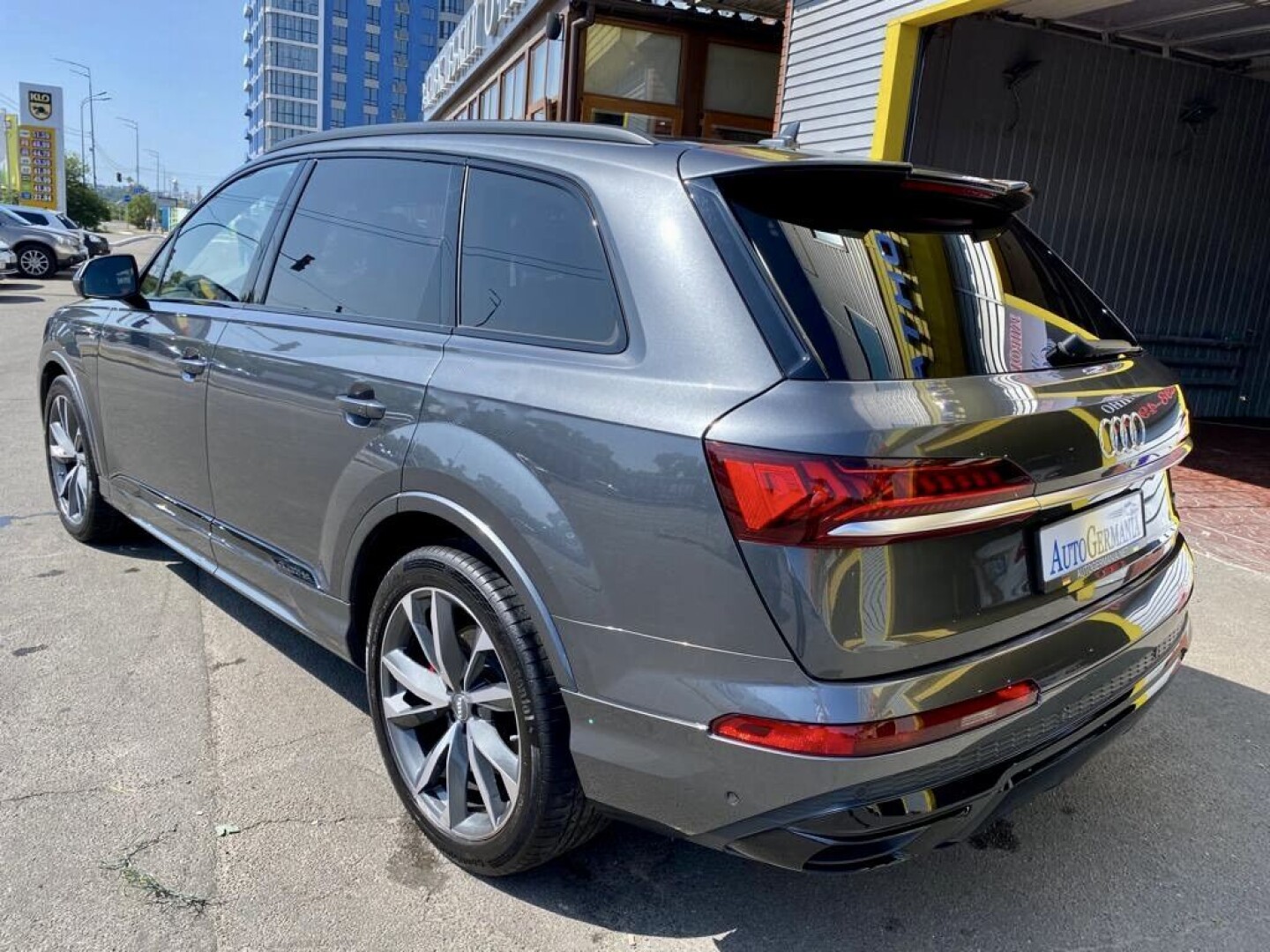 Audi Q7 50TDI 286PS S-Line Black Matrix Individual З Німеччини (99189)