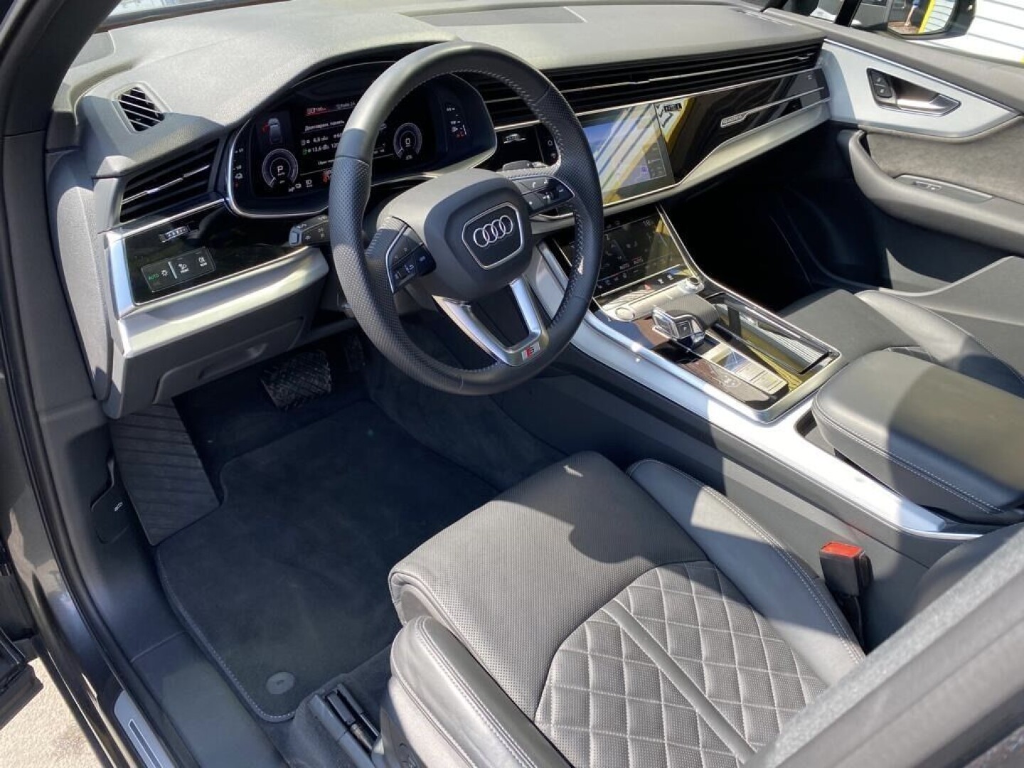 Audi Q7 50TDI 286PS S-Line Black Matrix Individual З Німеччини (99184)