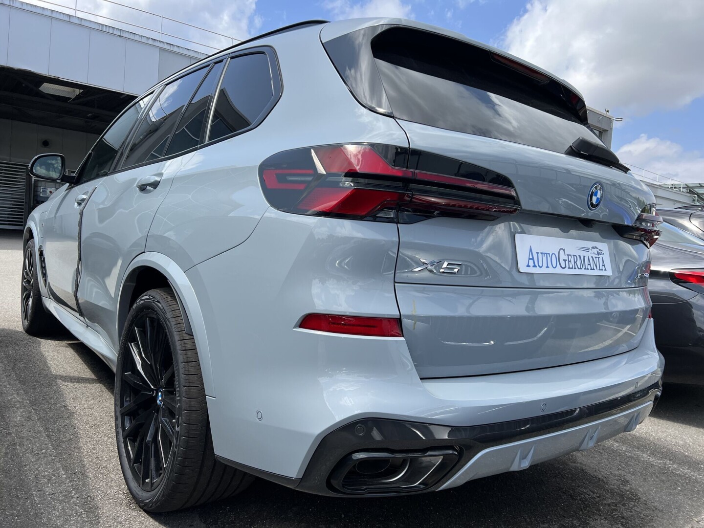 BMW X5 xDrive 50e 489PS (WLTP-107Km) M-Paket Black Exclusive Из Германии (101741)