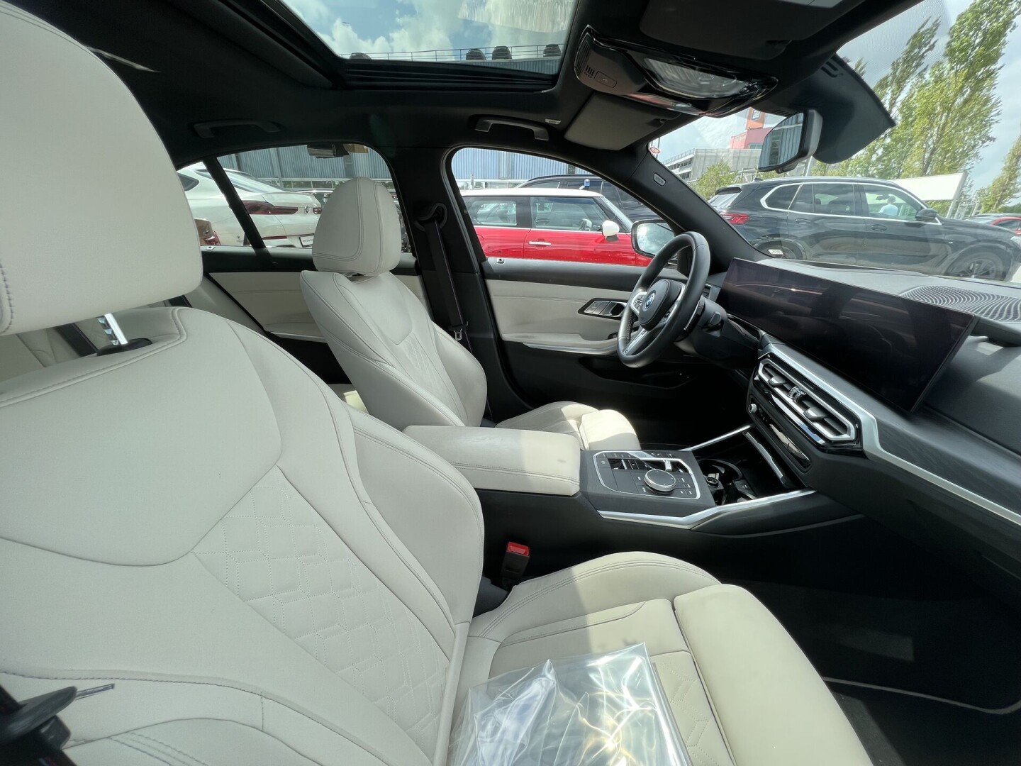BMW 330e xDrive 292PS M-Sportpaket Pro Shadow-Line Из Германии (101847)