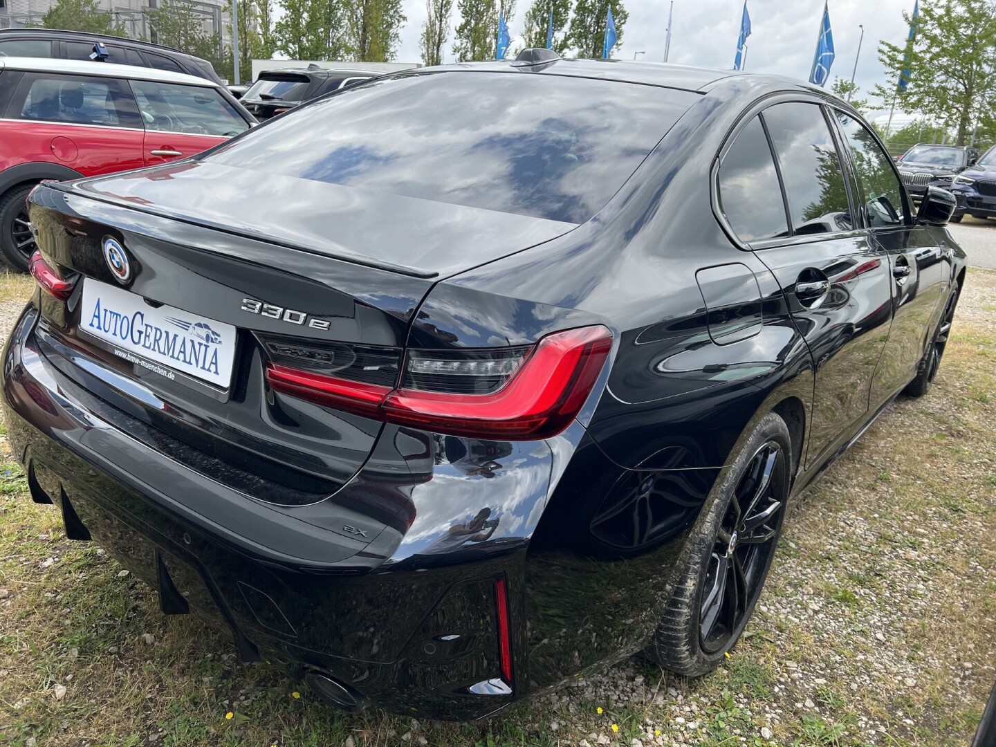 BMW 330e xDrive 292PS M-Sportpaket Pro Shadow-Line Из Германии (101836)