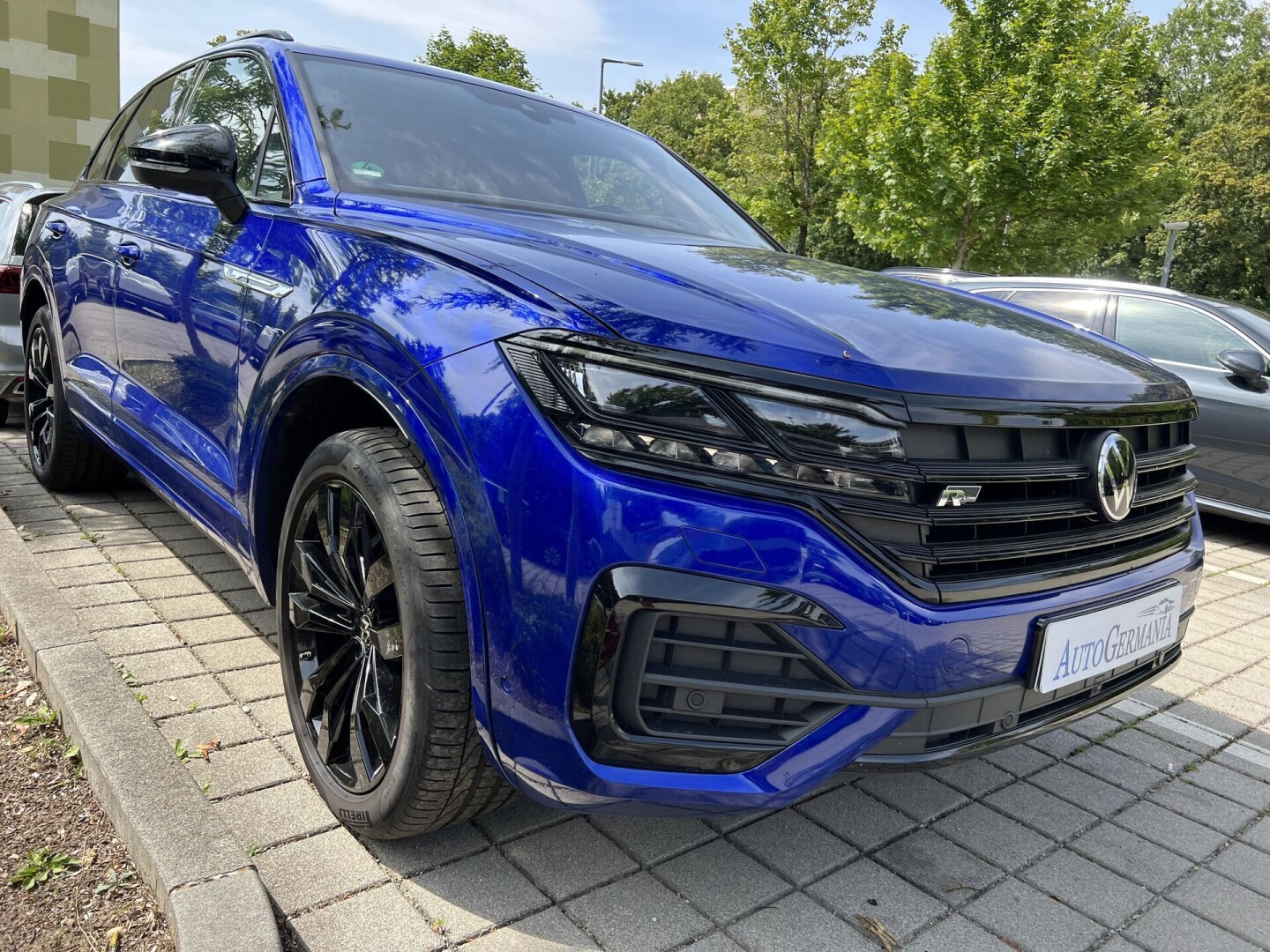 VW Touareg 3.0TDI 286PS R-Line IQ-Matrix Black Paket Из Германии (102400)