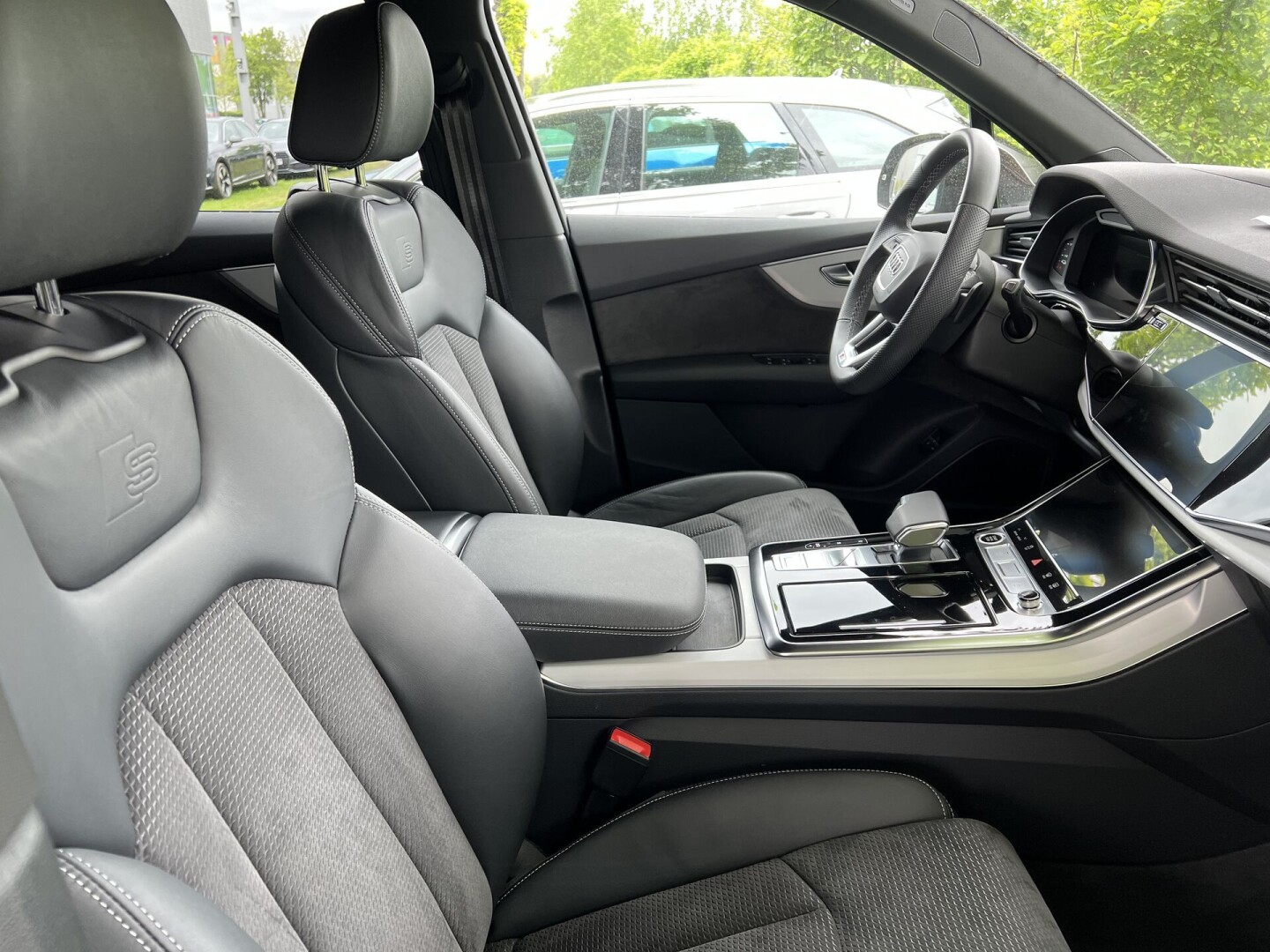 Audi Q7 Quattro 60TFSIe 462PS S-Line Matrix B&O Из Германии (103069)