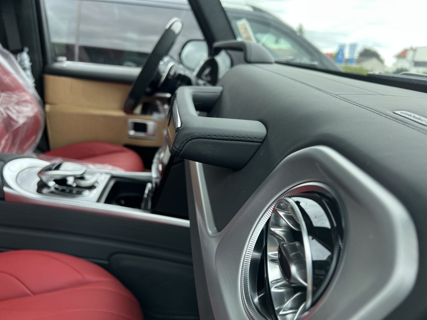 Mercedes-Bens G63 AMG 585PS 4Matic Individual Carbon Black Из Германии (103156)