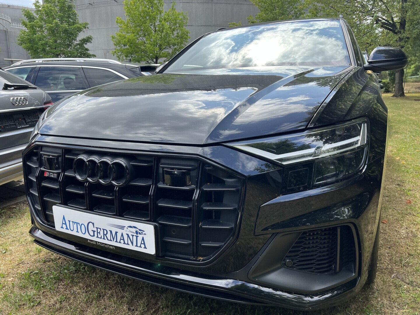 Audi SQ8 4.0TDI 435PS Black Matrix Individual LED Из Германии (103198)