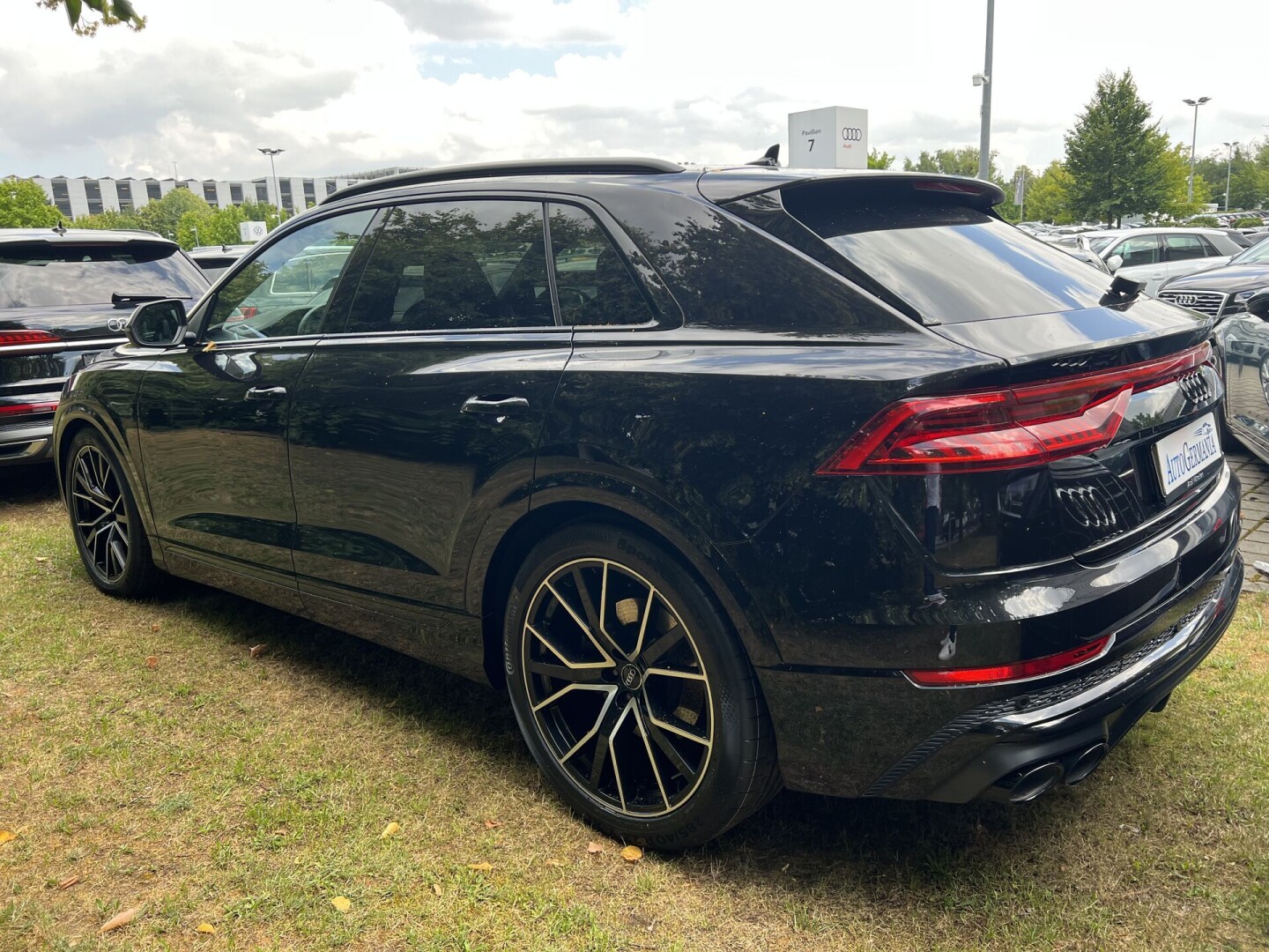 Audi SQ8 4.0TDI 435PS Black Matrix Individual LED Из Германии (103206)