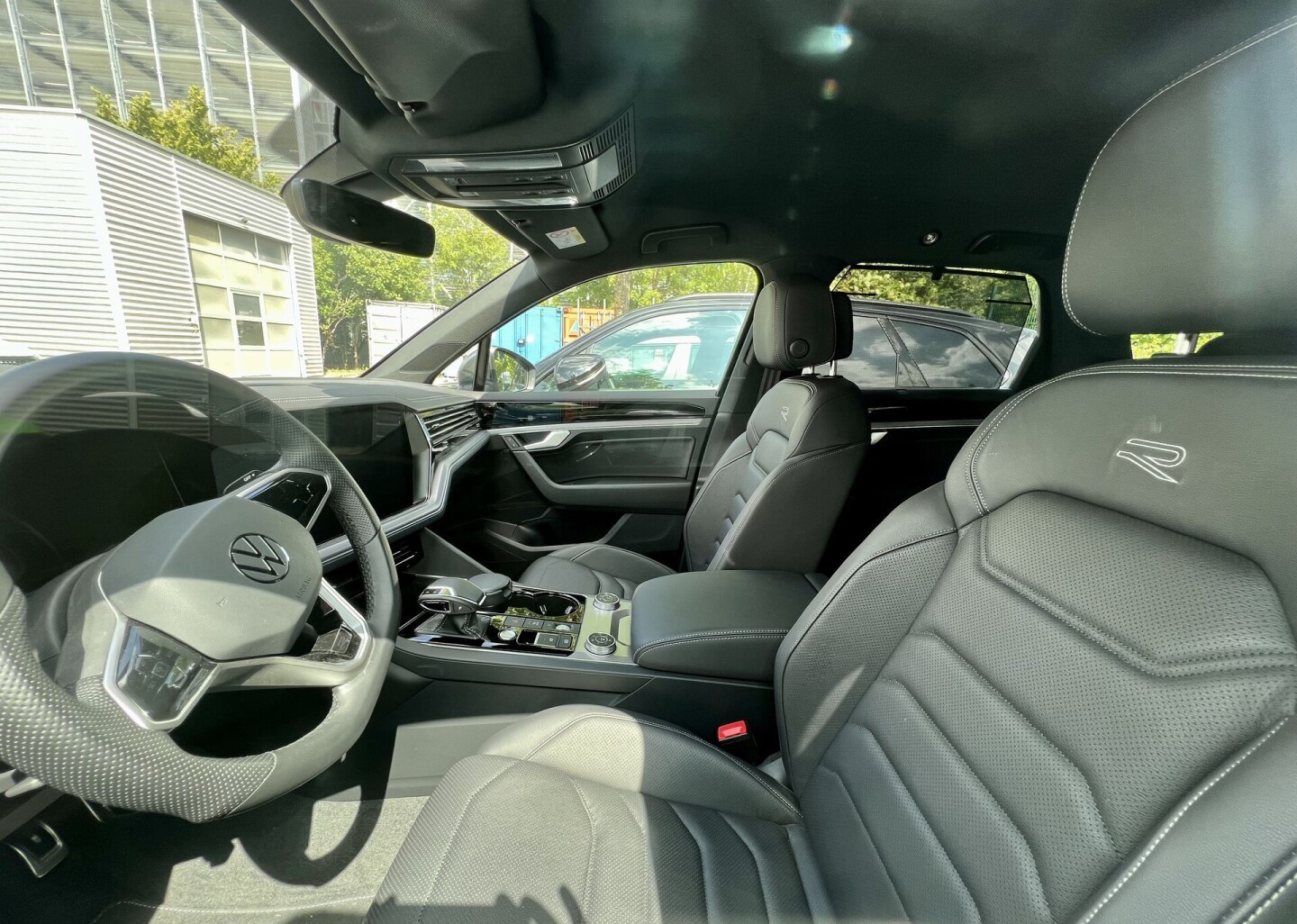 VW Touareg 3.0TDI 286PS R-Line IQ-LED З Німеччини (103702)