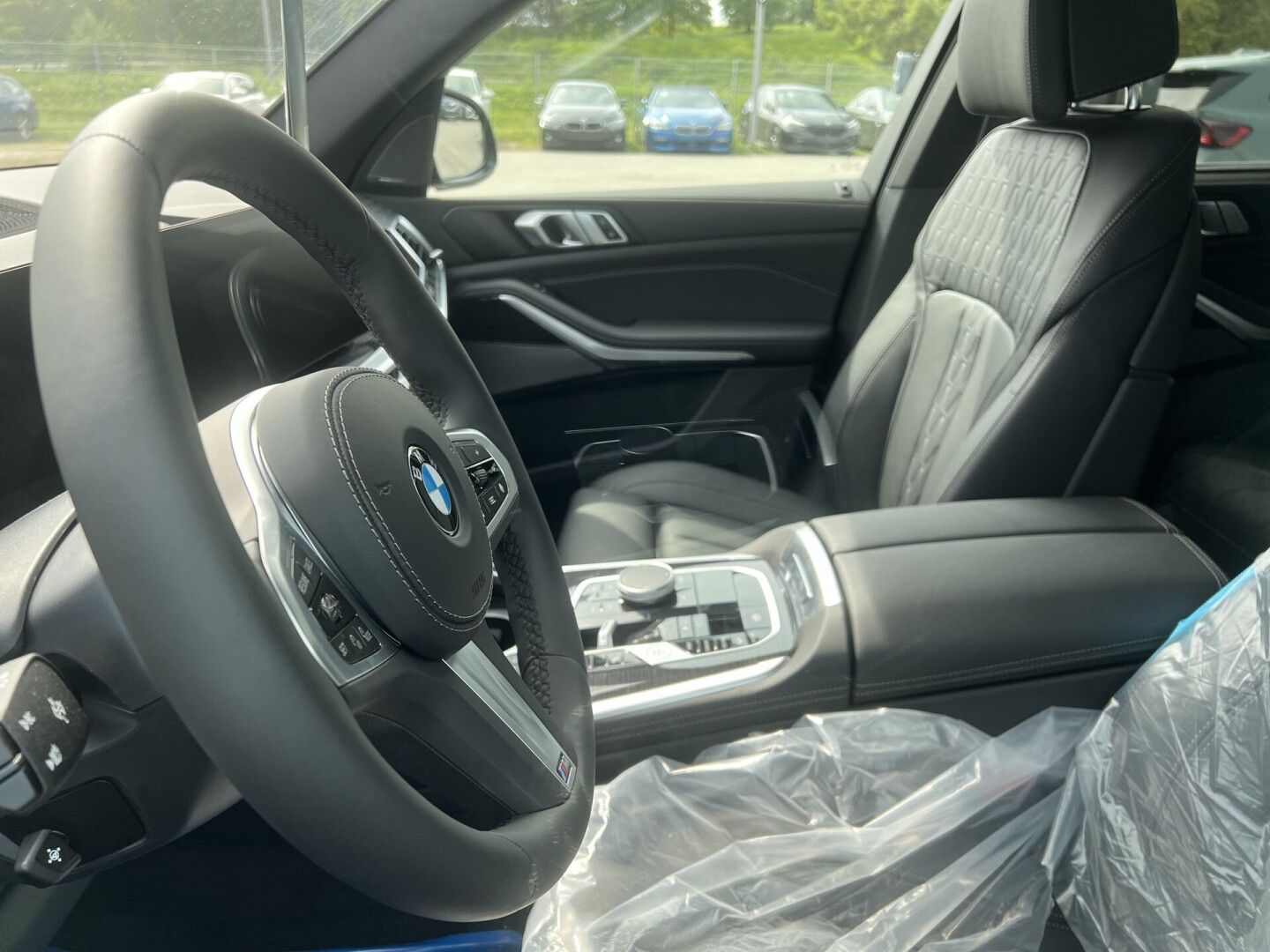 BMW X5 xDrive 30d 298PS M-Paket Black LED Из Германии (105045)