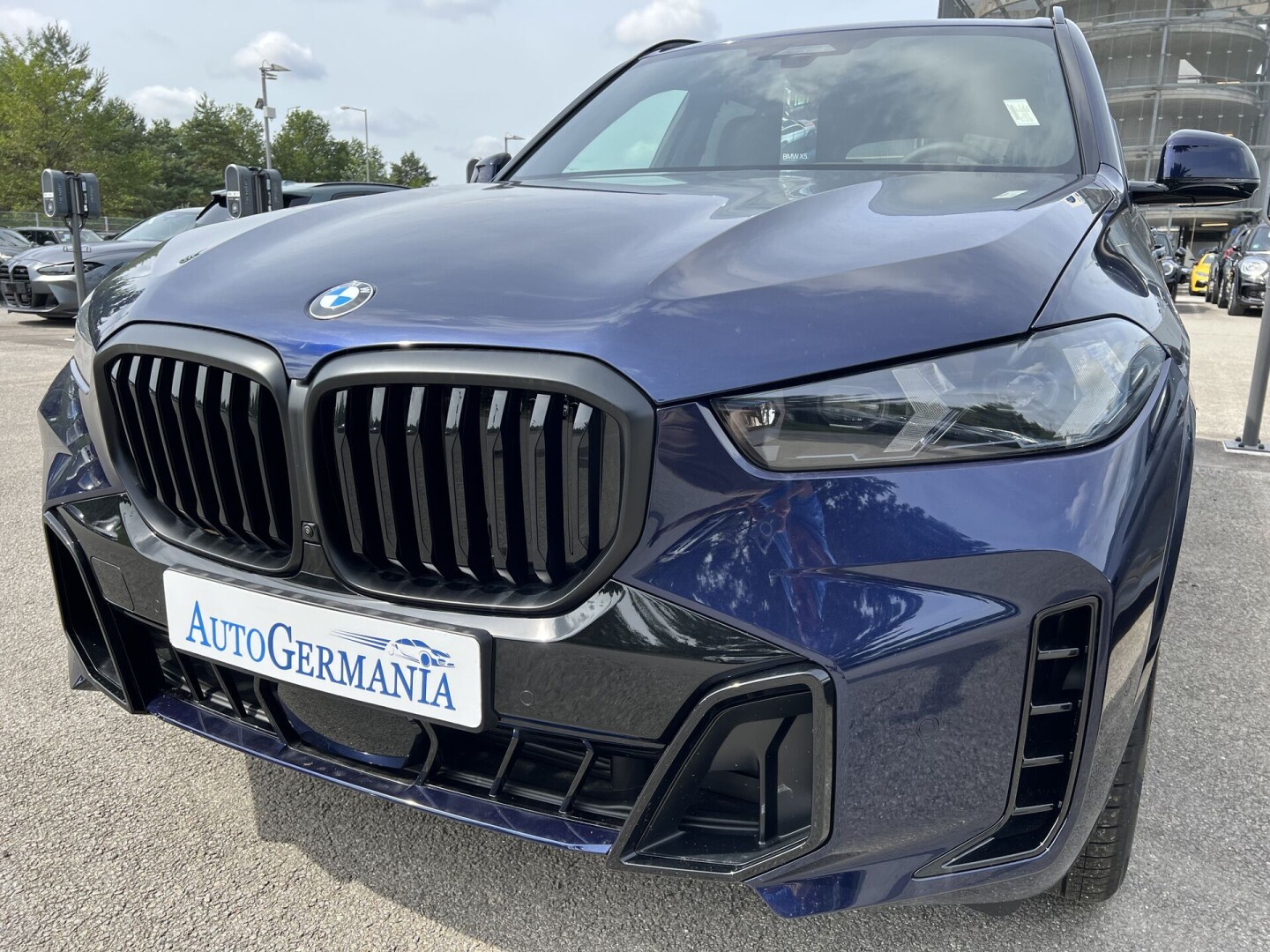 BMW X5 xDrive 30d 298PS M-Paket Black LED Из Германии (105038)