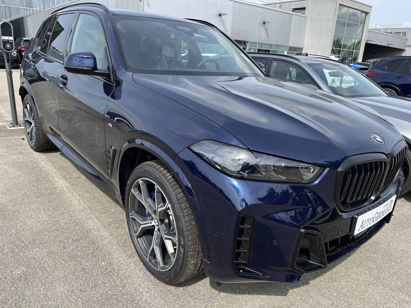 BMW X5 xDrive 30d 298PS M-Paket Black LED Из Германии (105034)