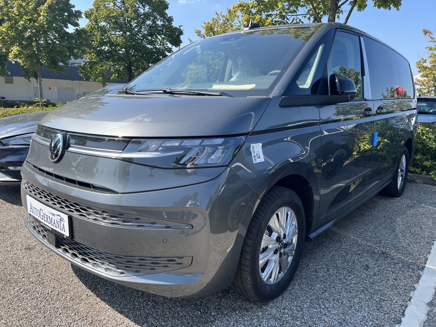 VW Multivan T7 Life 1.5TSI DSG 136PS IQ-LED Из Германии (105079)