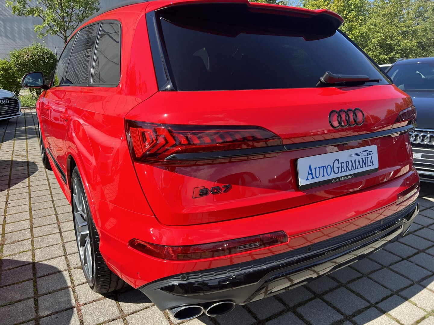 Audi SQ7 4.0TFSI 507PS Black-Paket HD Matrix Из Германии (105568)